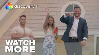 Peggy Gives Tour of Multimillion-Dollar Mansion | Selling The Hamptons | discovery+
