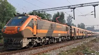 15134 Chhapra Amrit Bharat Express Arriving Barabanki Railway Station | Aerodynamic Push-Pull WAP-5 