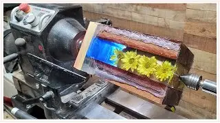 Woodturning. Flower Vase. Epoxy Flower Vase.