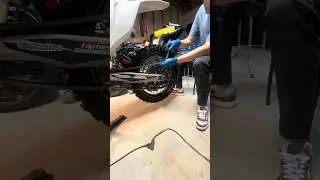 Dirtbike chain clean and grease. #dirtbike #ktm #twostroke
