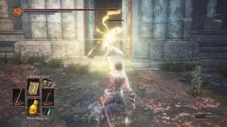 DARK SOULS&trade; III: Cleric vs boreal outrider knight in road to sacrifice