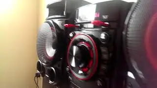 LG  Hi Fi Shelf Stereo CM4530 (500W RMS)