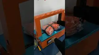 The opp film strapping machine used by garment factories can adjust the strapping force. The opp f