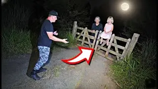 MENINA DA PORTEIRA NOS RECEBE COM SUA V&Oacute; DURANTE GRAVA&Ccedil;&Atilde;O!
