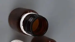 30ml syrup bottle with safety cover NO20028