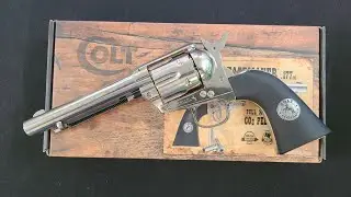 Распаковка пистолета Colt Peacemaker .177 CO2 с пулями. Umarex