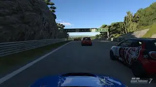 GT7 car jump