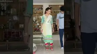 Madhuri Dixit Tries to Teach Kathak Dance 💃 to Son #shorts