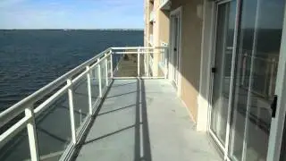 Beautiful 3 Bedroom Bayfront Condo