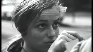 &Agrave; bout de souffle - Cahiers du Cinema & Jacques Rivette cameo