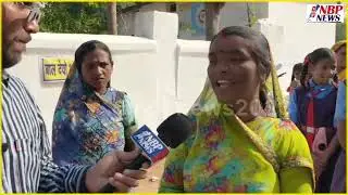 शिक्षिका की लापरवाही के चलते ग्रामीणों ने जड़ा विद्यालय में ताला - सात माह में मात्र तीन दिन उपस्थित