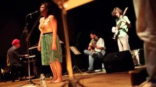 Cafezal (Bárbara Malavoglia) - Bruna Lucchesi