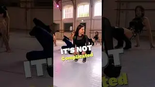 Урок танцев на каблуках 💃🏽🙌🏼 Какие мысли у вас возникают во время занятия? ✍🏻