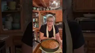 How to cook Hum and Butter Bean Soup | Farm Cooking With Nan