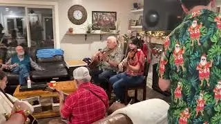 John Ryan&rsquo;s Polka (clip) - CSOTFA 2023 District 6 Christmas fiddle jam party