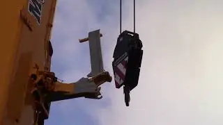 09/2024 LIEBHERR LTM 1120-4.1 from M.R. CRANE SERVICES, Victoria, B.C., Canada, January 7, 2026