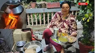 🔥 चूल्हे पर पका देसी साग — गाँव का असली देसी टेस्ट! Desi style saag|village style saag on chulha.🍲