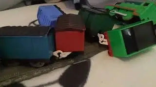 Slow motion Thomas crash (first video )