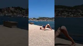 Yoga on the beach/ А еще йога на пляже в Испании с сыном 😊 #yogapractice
