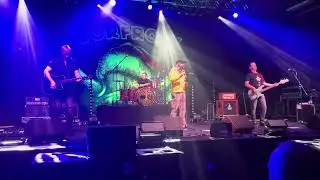 Torfrock - „Presslufthammer B-B-B-Bernhard“ Bagaluten Wiehnacht 2023 Aurich Live + Intro