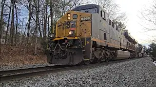 CSX Freight Train Locomotive 805 speeding through Saugerties NY (ASMR) 1.13.26