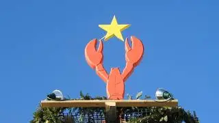 Alma NB Lobster Trap Christmas Tree