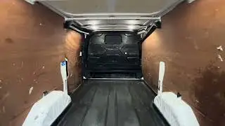 YM70 VXD - Ford Transit Custom walk around video 