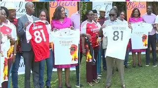 ODM LEADERS GIFTS MAMA IDA ODINGA,WINNIE AND RAILA JUNIOR ARSENAL T-SHIRTS DURING RAILA`S BIRTHDAY!!