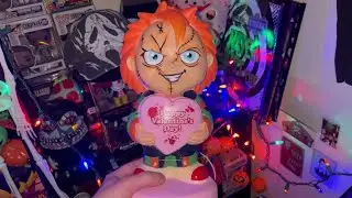 Bought A Valentine&rsquo;s Day Chucky Light up Blow Mold Decor At Walmart Review ! 