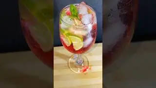 Rooh afza summer drink 🍷#summerdrink #shorts like subscribe and share jarur kare ❤️🙏