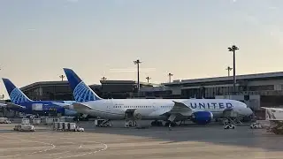 UNITED AIRLINE (UA33) Narita to LA