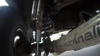 Land Rover Discovery 2 rear shock test