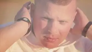 RoelBeat Ft. Megan Kashat - Man in the sky [Official Video]