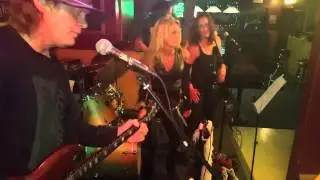 Jimmy Silcox  jamming  out