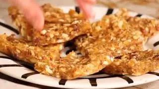 Raw Pumpkin Pie Energy Bars on STK!