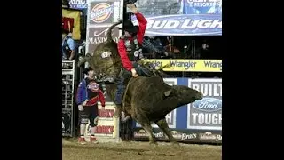 Justin McBride vs Wild Side - 05 PBR Reno (91 pts)