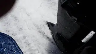 Evinrude E90 WOT with 13.2 X 19 prop...