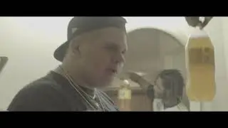 Kiccup - Cracc in my $occ (prod. By Ar15)