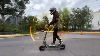 H2 DUAL motor electric scooter. The maximum speed can reach 31 mph