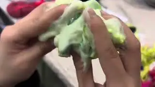 Lime button asmr #asmr #slime #slimeasmr #play 