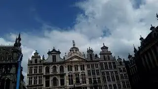Гранд Плас - красивейшая площадь Европы. The Grand Place is the most beautiful square in Europe.