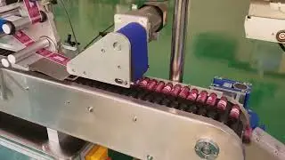 Automatic round glass bottle oral drink bottle horizontal rolling labeling machine