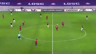 AJAX Daley Blind's best passes vs. LilleMaster of breaking the lines.