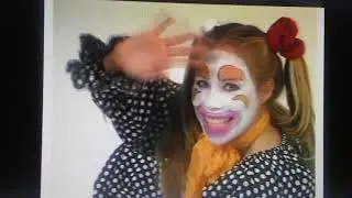 Giraffe Crayon Clown Candy