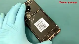 How to open the Back Cover and Battery Of Moto E4