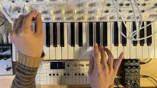 Minimal Synthwave with Flowing Melodies | Passing Train 2025-12-28 by atnr