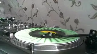Clancy Eccles - Feel The Rocking (Doctor Bird).