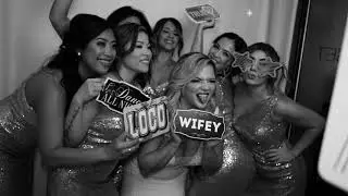 Dipp Photobooth Black and White GLAM Photo booth