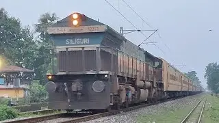 Route Diverted Lohit Express ( Jammutawi - Guwahati)  With Siliguri WDG4 Approaching NJP