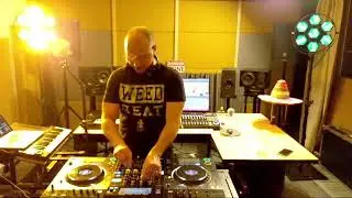 HOUSE ADVENTURE SET WITH DJ JACOBE